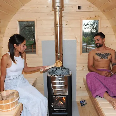 Luxury tent Melograno Bubble Glamping