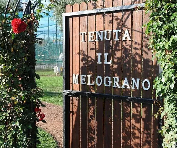 Luxusní stan Melograno Bubble Glamping